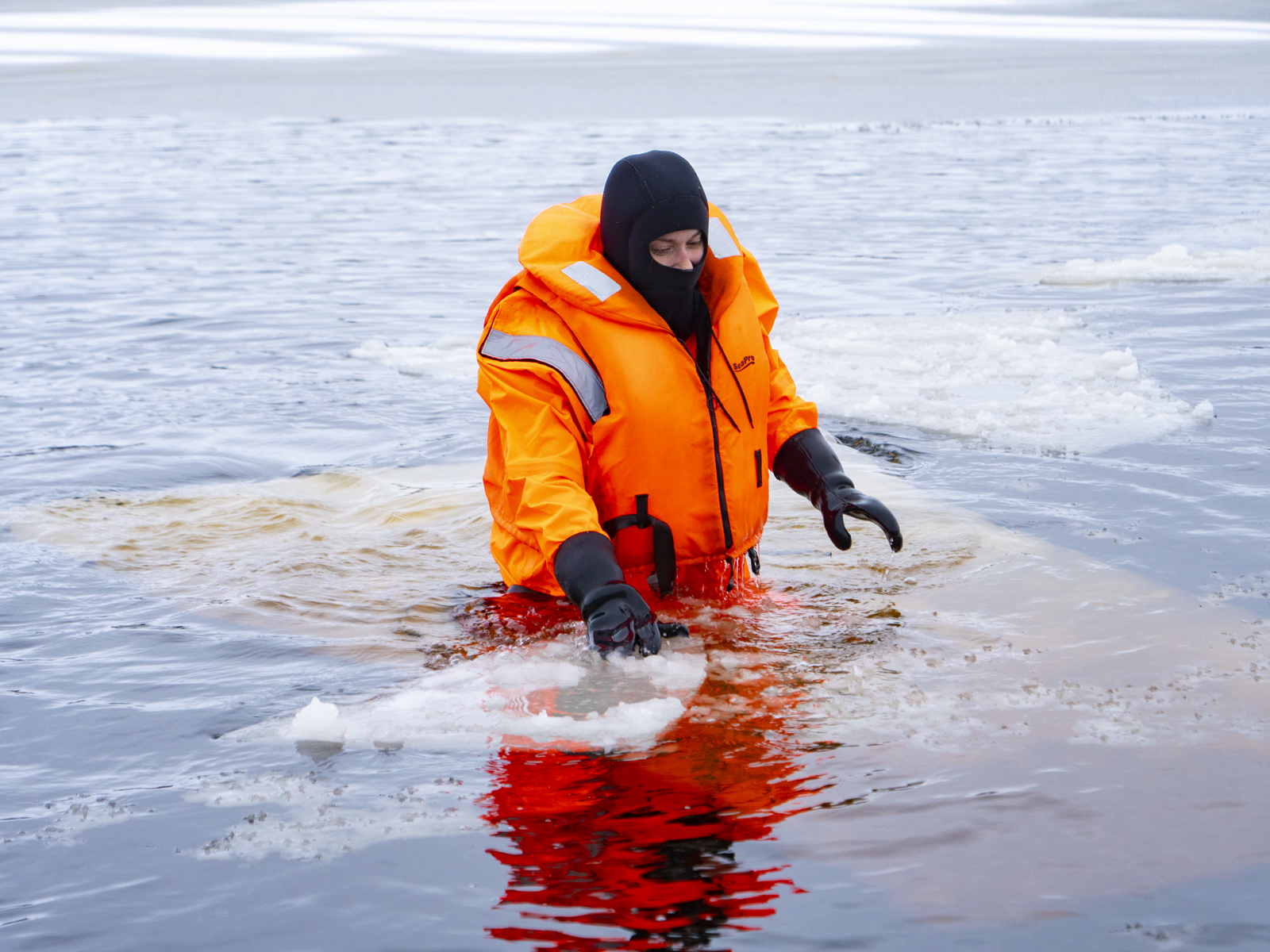 Акванавты и флоатинг во льдах Северной Карелии