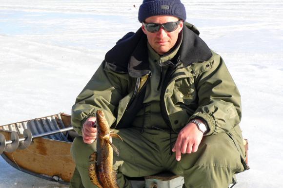 Рыбалка зимой в Карелии на лесных избах