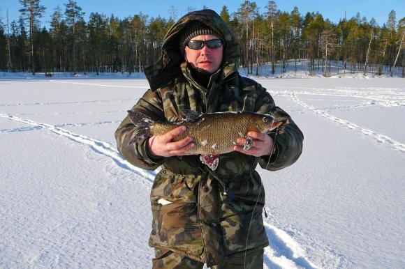 рыбалка зимой видео карелия