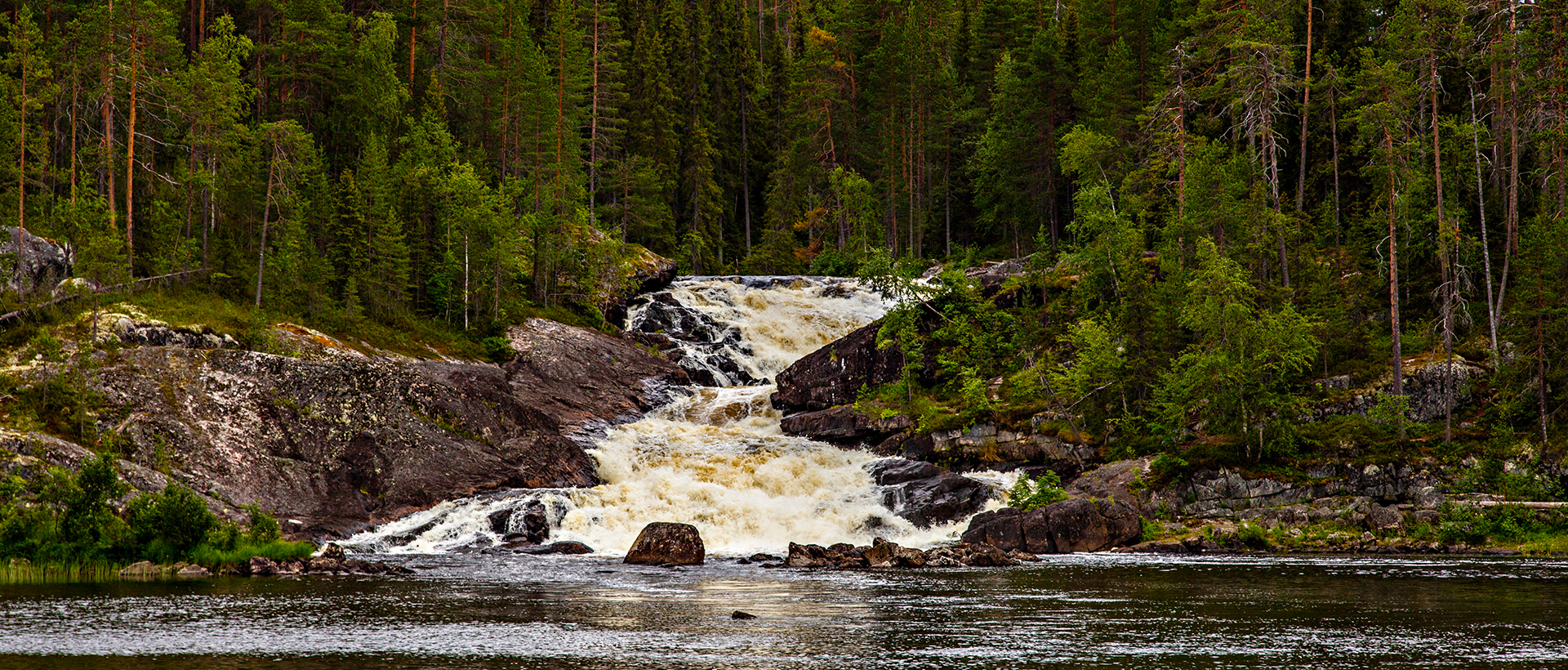 экскурсии в северной Карелии летом водопад Куми