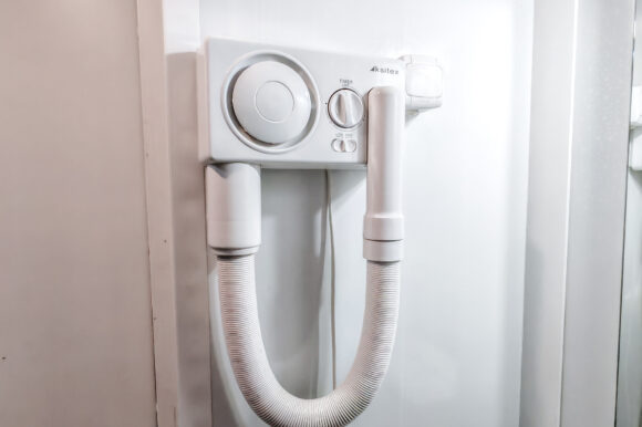 в Карелии коттедж Медведь на турбазе Велт