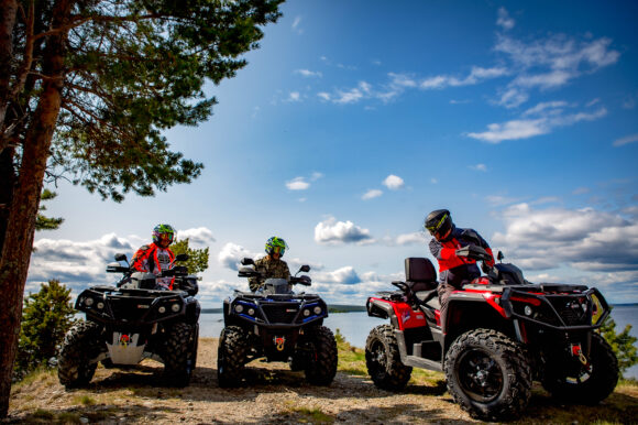 Квадромания! В белые ночи Калевалы на квадроциклах!